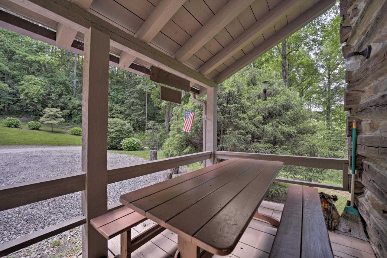 Historic Cabin Grill And Hiking Trail Access! Bryson City Zewnętrze zdjęcie
